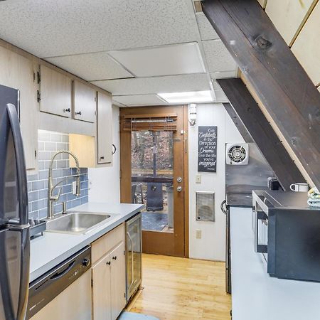 A-Frame Cabin With Hot Tub 1 Mi To Beech Mountain! Buitenkant foto