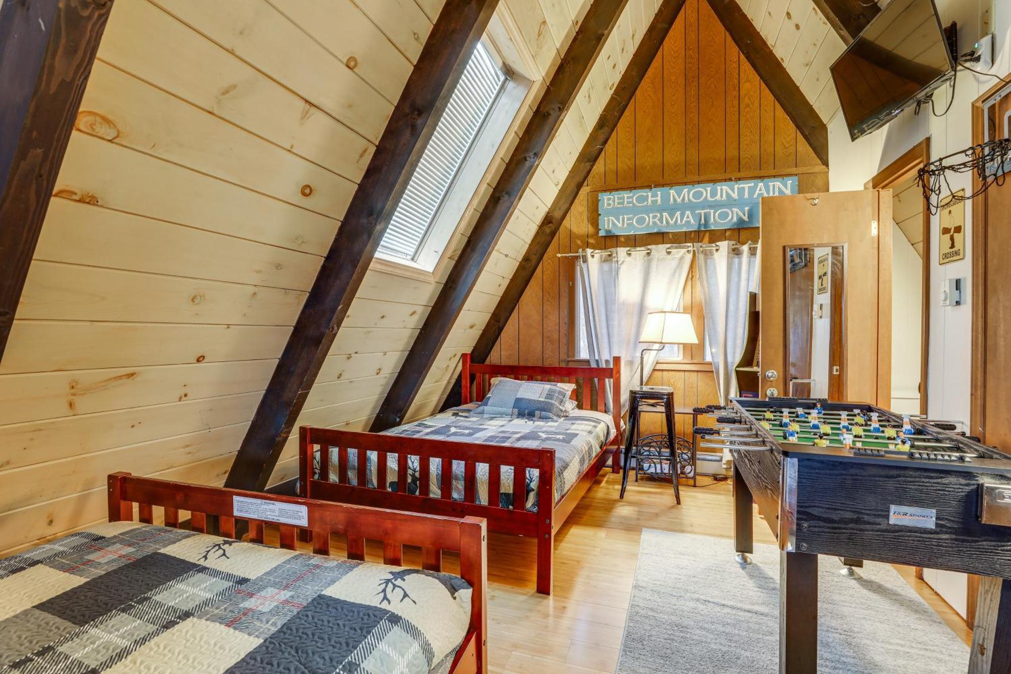 A-Frame Cabin With Hot Tub 1 Mi To Beech Mountain! Buitenkant foto